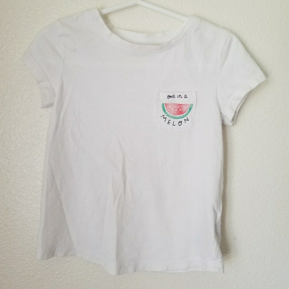 Old Navy T-shirt